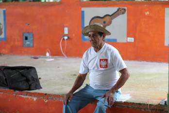 Calixto Mendoza recuerda el miedo que sintió durante el terremoto que sacudió La Pitaloza, en Herrera, donde tuvo que abrazarse con su familia para afrontar la emergencia.