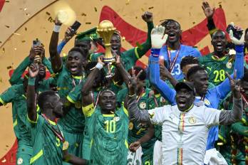 La selección de Senegal celebrando el título de la Copa África 2025.