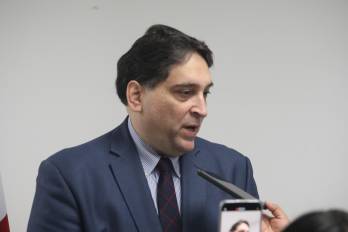 El director de la Dirección General de Ingresos, Camilo Valdés,