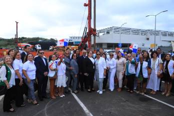 El nuevo edificio, que contará con nueve pisos, migrará aproximadamente el 80% de las atenciones hacia la Ciudad de la Salud.