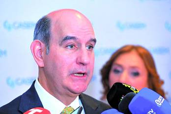 El ministro de Economía y Finanzas, Felipe Chapman.