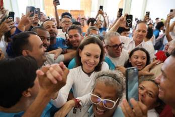 La opositora venezolana regresó al país con la intención de recorrer distintas regiones y fortalecer el contacto con sus seguidores. Su aparición en Barquisimeto marca el inicio de esta nueva etapa.