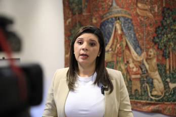 La ministra de Trabajo, Jackeline Muñoz.