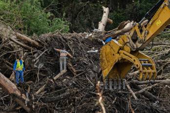 Más de 170 personas siguen desaparecidas tras las mortíferas inundaciones repentinas en el centro de Texas, con al menos 119 fallecidos.
