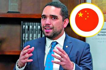 El diputado Roberto Zúñiga en una imagen de archivo modificada con inteligencia artificial.