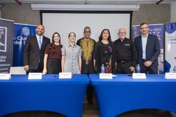 Danilo Pérez y la ministra de Cultura, Maruja Herrera, presentaron la 24.ª edición del Panama Jazz Festival, dedicada al músico panameño Jimmy Maxwell.