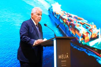 El presidente de Panamá, José Raúl Mulino, durante el Encuentro ‘Un océano de oportunidades’ en Vietnam.