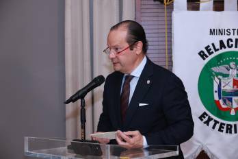 Cancillería apaga rumores y cierra la puerta a movimientos no oficiales sobre Taiwán.