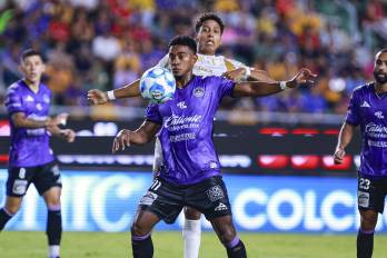 Édgar Bárcenas durante un partido con el Mazatlán.