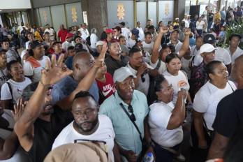 Durante la reunión los buhoneros plantearon sus inquietudes respecto al ‘Plan de Reordenamiento y Recuperación de Espacios Públicos’
