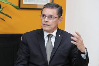 El ministro de Seguridad, Frank Ábrego, confirmó que se evalúa una compra de radares por más de $500 millones.