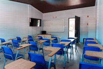 La entidad reiteró su compromiso de ofrecer acompañamiento técnico y pedagógico a las comunidades educativas para fortalecer la prevención de conflictos.