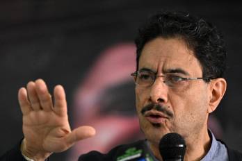 La campaña de Iván Cepeda busca ampliar apoyos para la segunda vuelta tras quedar detrás de Abelardo de la Espriella en la primera ronda electoral.
