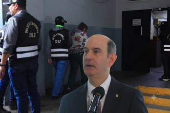 El ministro explicó que en el país ha existido un “tráfico de créditos fiscales” que ha provocado duras consecuencias humanas y afectado la credibilidad del sistema.