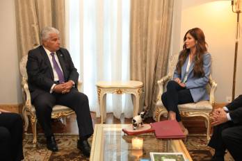 El presidente de la República, José Raúl Mulino junto a Kristi Noem, secretaria de Seguridad de los Estados Unidos (EE.UU).
