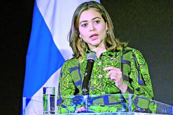 Janaina Tewaney: ‘Panamá debe mantener una política exterior de balance y no alineamiento’