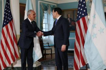 La Casa Blanca no ha reaccionado oficialmente a la demanda de diálogo de Castro.