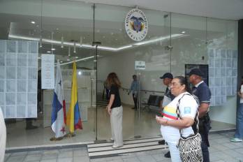 Los residentes colombianos en Panamá comenzaron a votar desde este sábado 30 de mayo en el Consulado de la República de Colombia.