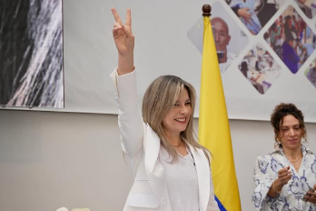 Dávila formalizó ante la Registraduría Nacional del Estado Civil el nacimiento del Movimiento Valientes, una organización con la que busca convocar a amplios sectores de la ciudadanía alrededor de una agenda que aspira a “salvar a Colombia”.