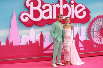 Ryan Gosling y Margot Robbie en un estreno de la película ‘Barbie’