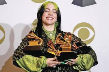 La artista donó 11,5 millones de dólares de su gira Hit Me Hard.