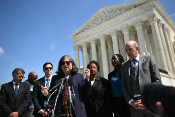 La decisión del Supremo podría redefinir el alcance de la ciudadanía por nacimiento en Estados Unidos y afectar a miles de futuros nacimientos.