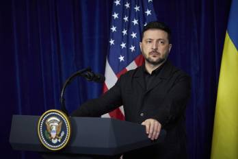 El presidente de Ucrania, Volodímir Zelensky, tras reunirse este domingo con Donald Trump en Palm Beach.