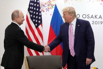 Trump y Putin ‘hablaron ampliamente sobre Oriente Medio como una región de potencial cooperación para prevenir futuros conflictos’.