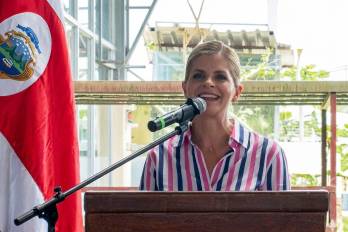 La presidenta de Costa Rica, Laura Fernández, anunció este 15 de mayo Día del Agricultor costarricense el traslado del conflicto comercial con Panamá a la vía diplomática.