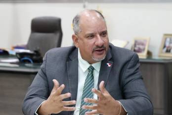 “La libertad de expresión es clave en la democracia”, afirmó el presidente de la Asamblea tras reunirse con gremios periodísticos.