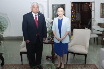 Mulino y Xu se reunieron este 8 de noviembre en el Palacio de las Garzas.