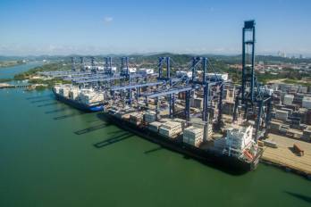 Puerto de Balboa, ubicado en la entrada pacífica del Canal de Panamá.
