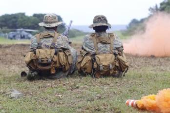 Agentes del Senafron participan de la operación ‘Chocó II’ en la población de Puerto Obaldía, cercana a cabo Tiburón, en la frontera entre Panamá y Colombia.