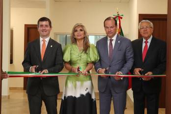 Autoridades panameñas y mexicanas, durante el corte de cinta de la Sección Consular, en un acto que marcó una nueva etapa de cooperación bilateral.