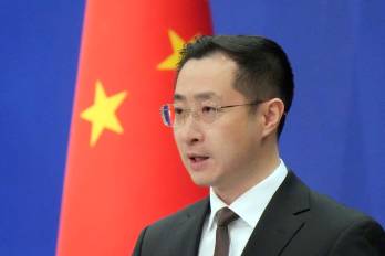China acusó a Estados Unidos de utilizar la seguridad nacional como argumento para restringir el crecimiento internacional de sus corporaciones.