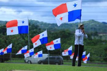 Las letras del himno nacional, expresión viva de 122 años