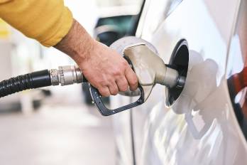 El incremento se reporta en las gasolinas de 91 y 95 octanos y en el diésel liviano bajo en azufre.