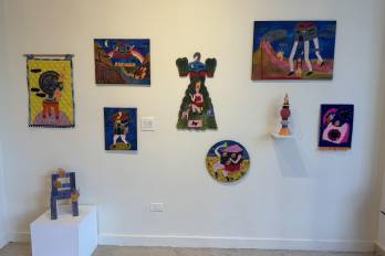 El ser humano idea una forma de escapismo ante los problemas, seis artistas panameñas muestran su perspectiva sobre ello.