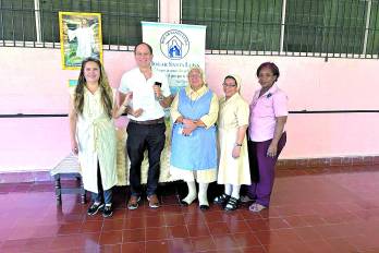 Actualmente, el hogar alberga a 22 adultos mayores, aunque cuenta con una capacidad para atender hasta 40 residentes.