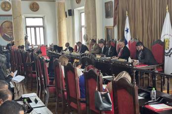 Corte admite demanda contra gastos de representación a ediles