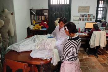 Los trajes de Manuela Sáenz fueron elaborados a partir de investigaciones históricas y retratos de 1828.