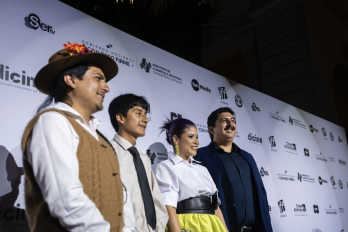 Zegerra, Fernando y Dylan Valencia en la alfombra azul del IFF.
