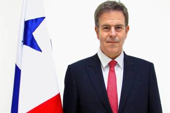 Además de su trayectoria en el sector público, el presidente destacó la figura de Paz Rodriguez Jr. dentro del ámbito hípico panameño.