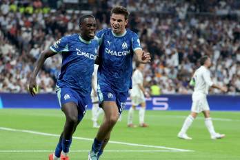 El futbolista del Olympique de Marsella, Tim Weah celebrando un gol.