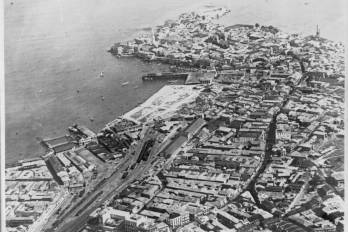 Fotografía del ‘relleno del Javillo’, actual Barrio Chino en el Casco Viejo a inicios del siglo XX.
