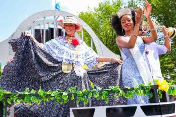 La embajadora de Panamá ante la OEA, Ana Irene Delgado, lideró la delegación en el Desfile de la Hispanidad.