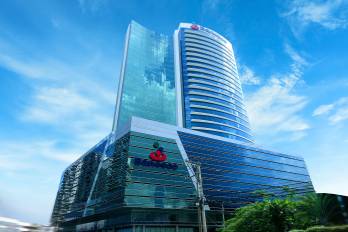 Banesco Panamá forma parte de Banesco Internacional, una marca de servicios financieros con presencia internacional y una trayectoria de más de 34 años en el negocio de banca, seguros y métodos de pago.