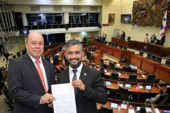 Proponen eliminar las partidas discrecionales de la Presidencia