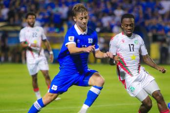 El jugador de la Selección de El Salvador, Nathan Ordaz.