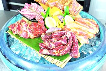 Las primeras menciones de parrillada en Japón vienen del período Meiji (1868-1912).